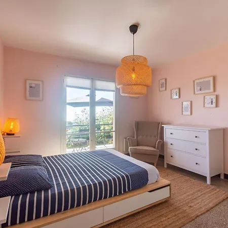 Casa de Férias Chenou-1 By Interhome *